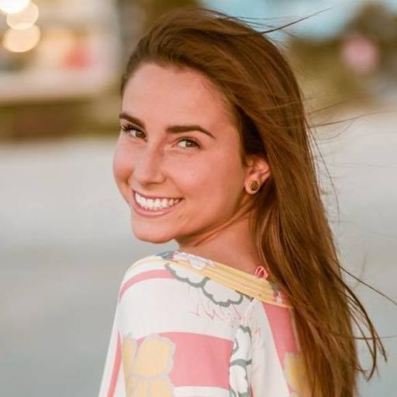 Meet your Posher, Emma - Picture 1 of 1